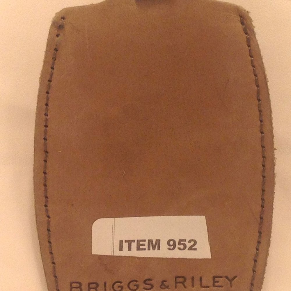 Briggs & Riley Travel name Tag Item 952
